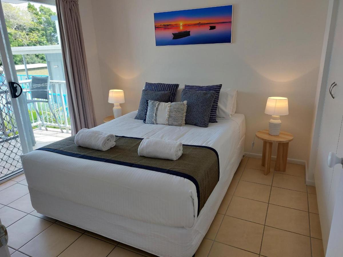 Sandy Shores Holiday Units Golden Beach Extérieur photo