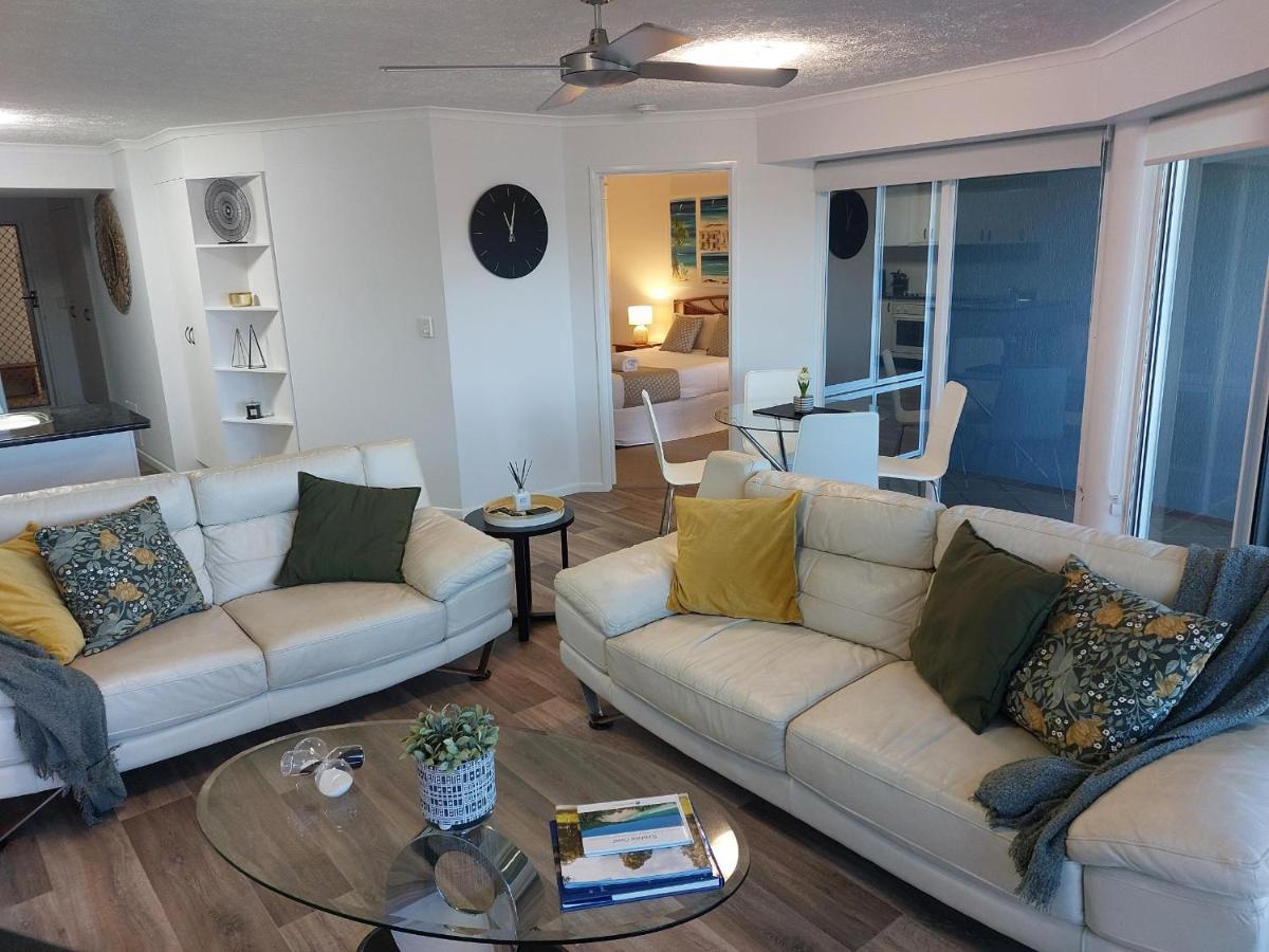 Sandy Shores Holiday Units Golden Beach Extérieur photo